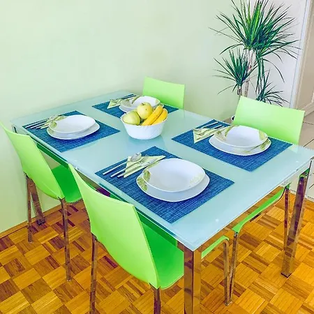 Berny's Apartment *